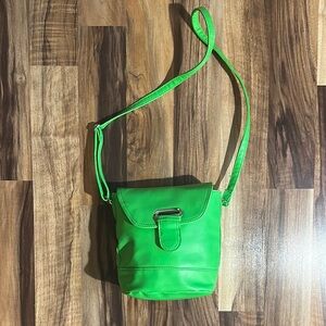 Vintage Mondani New York Green Leather Crossbody Bag